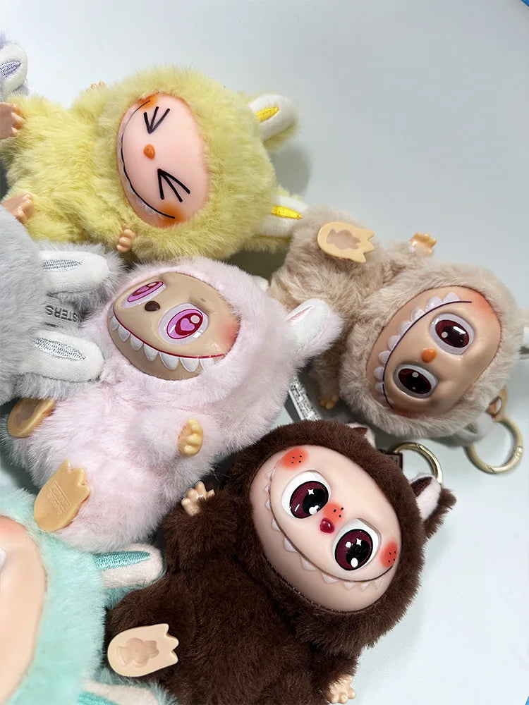 Boneco Labubu – Modelo Fofo e Divertido